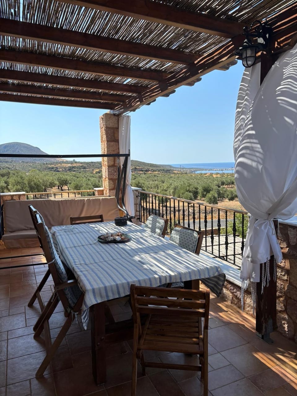 Balcony/Terrace, sunbed