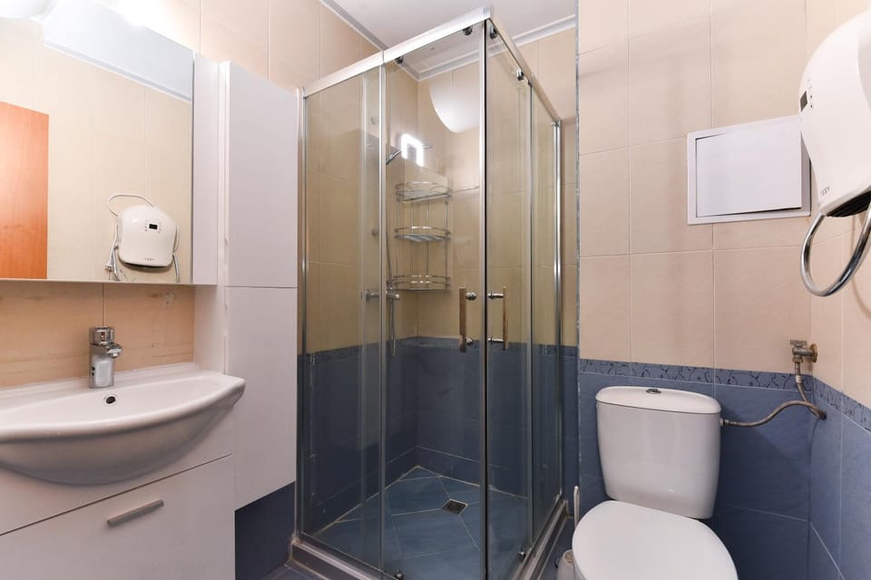 Shower, Toilet, Bathroom