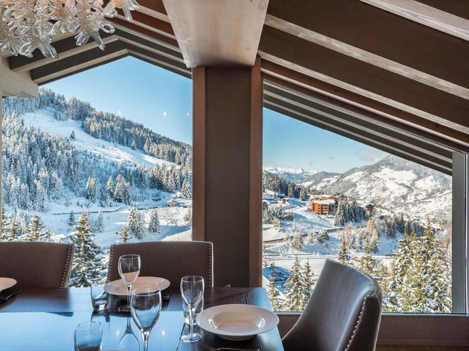 Chalet de luxe à Courchevel avec jacuzzi et cheminée - FR-1-563-30 Chalet in Saint-Bon-Tarentaise