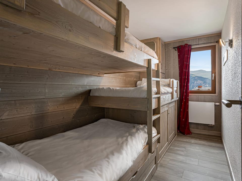 Appartement rénové Courchevel 1650 avec parking - FR-1-563-85 Apartment in Saint-Bon-Tarentaise