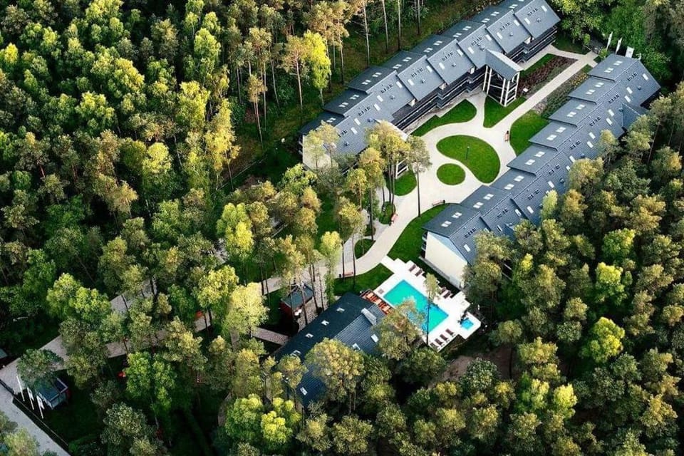 Neighbourhood, Natural landscape