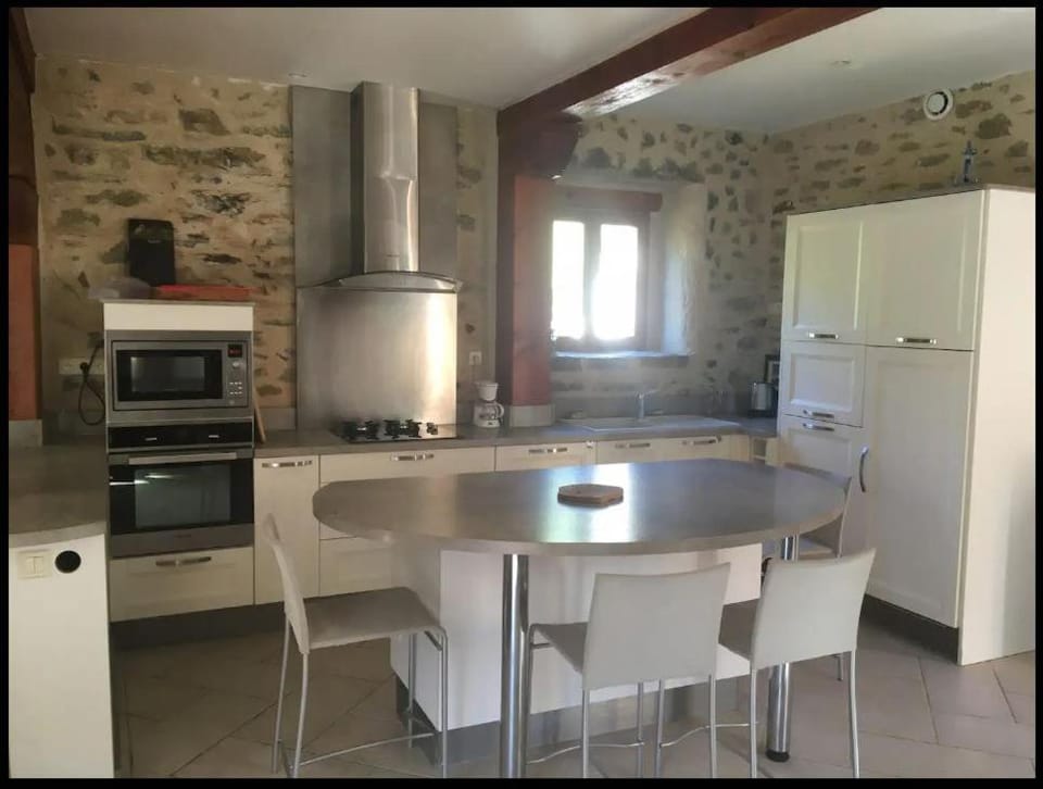 Chez Baptistète Vacation rental in Occitanie