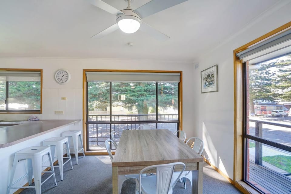 Eastern Beach Unit 7 House in Port Fairy