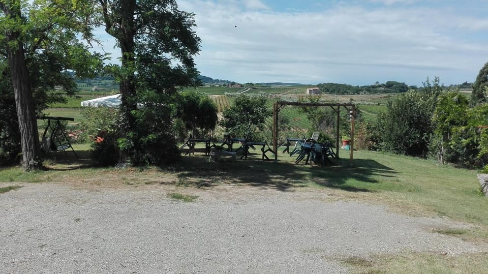 Agriturismo La Chiesina Farm Stay in Tuscany