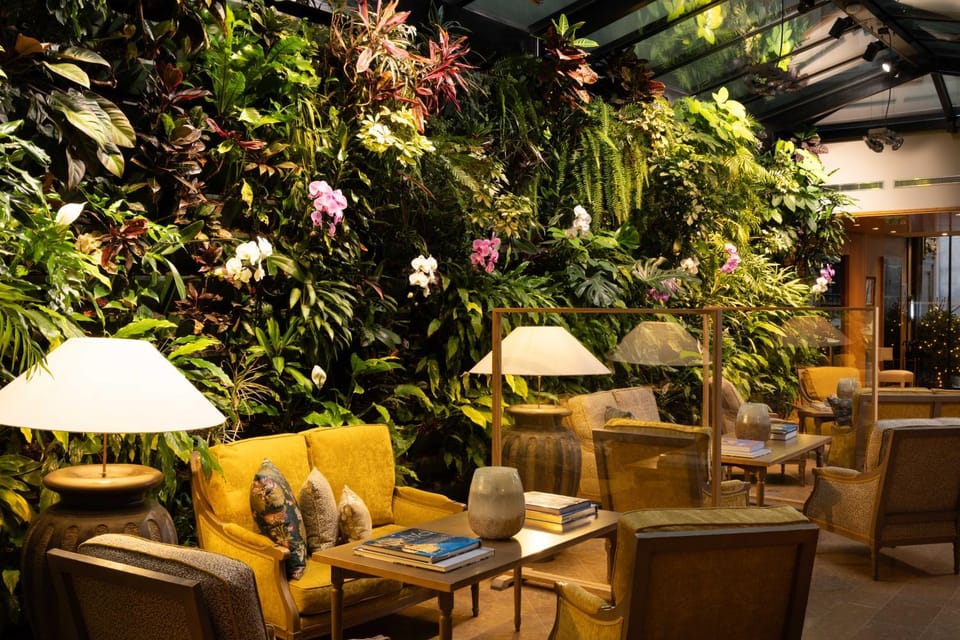 Lobby or reception, Seating area