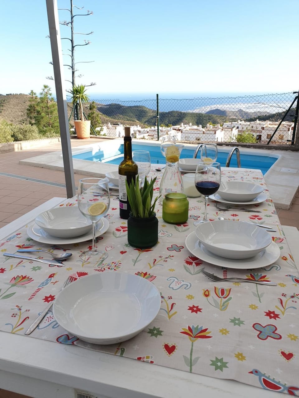CASA JAN with pool, mountain and sea views. House in La Alpujarra