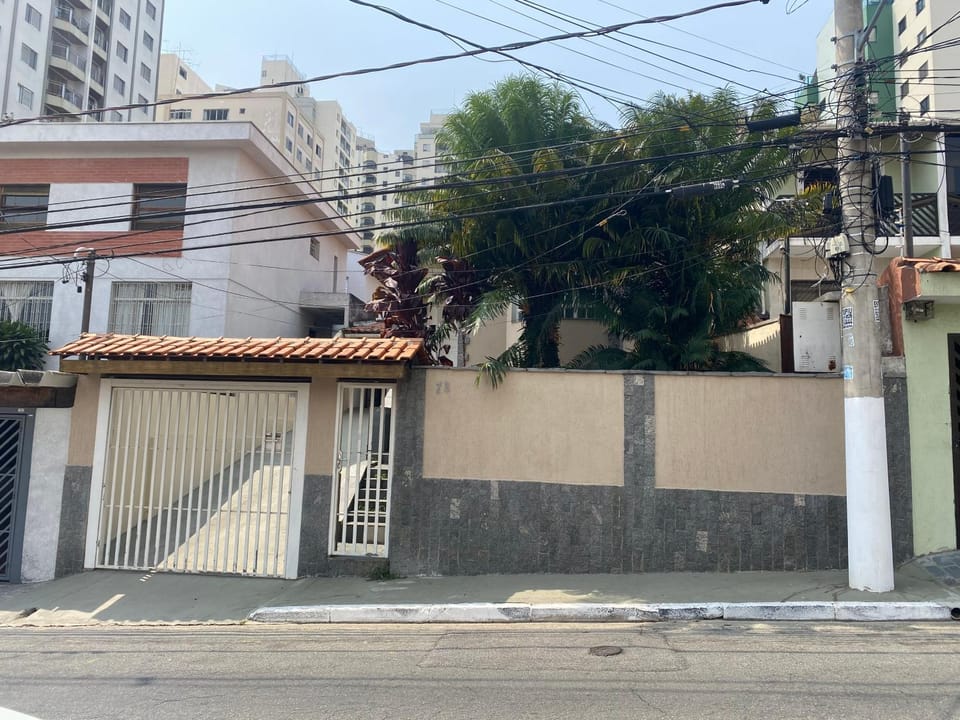 Property building, Day, Neighbourhood, Street view