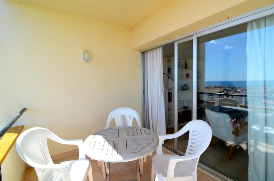 Balcony/Terrace, Balcony/Terrace