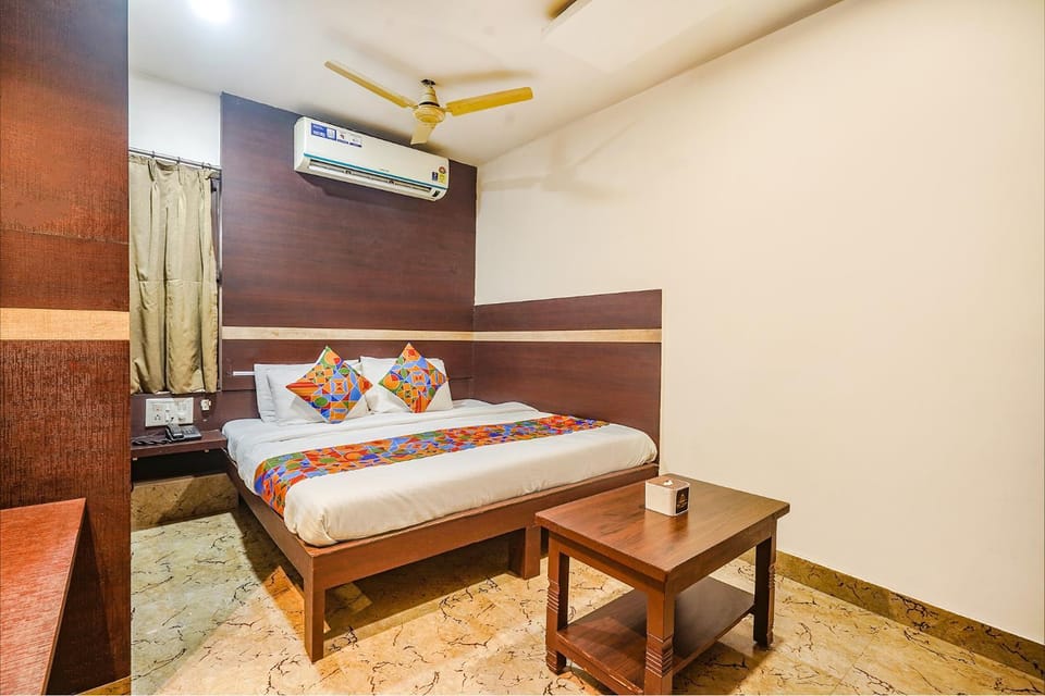 Bed, Bedroom, air conditioner