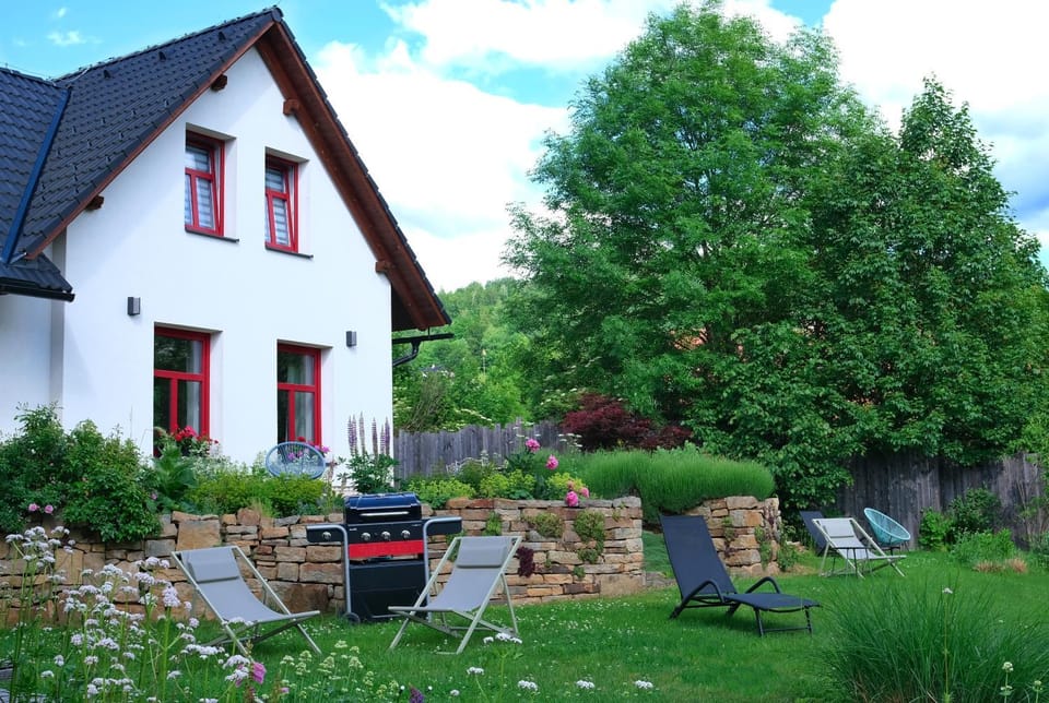 Property building, BBQ facilities, Garden, Garden view
