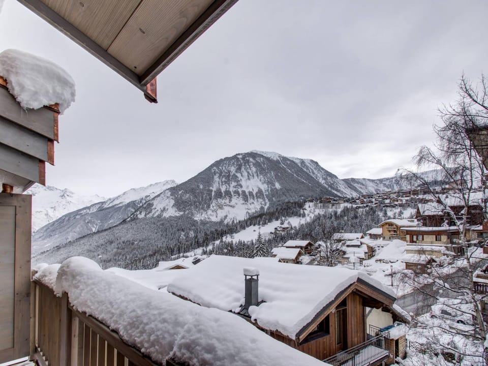 Appartement spacieux 3 chambres centre Courchevel, parking inclus - FR-1-562-34 Apartment in Saint-Bon-Tarentaise