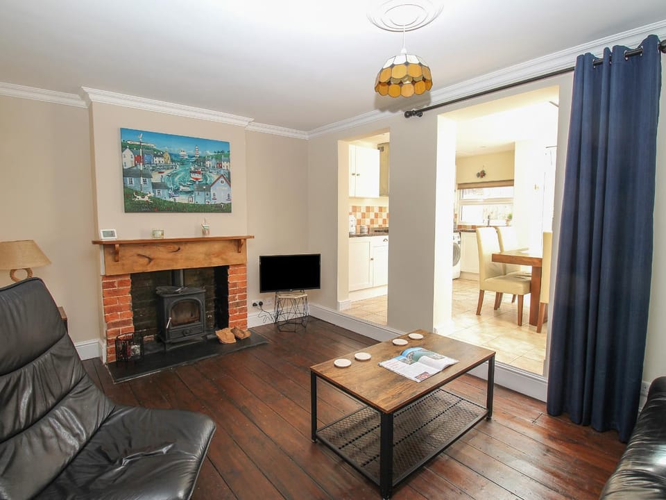 Weybury Cottage House in Weymouth