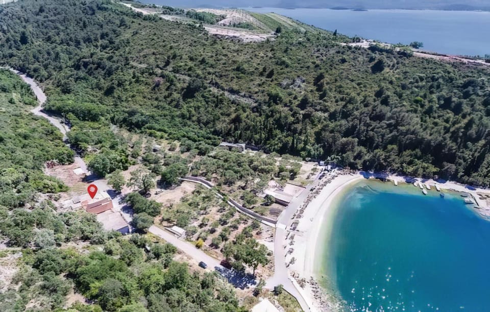 Day, Natural landscape, Bird's eye view, Beach, Mountain view, Sea view