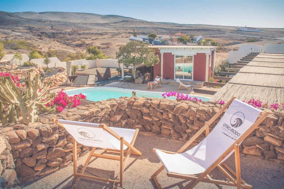 Patio, Spring, Day, Natural landscape, Winter, Summer, BBQ facilities, Garden, Balcony/Terrace, Autumn, On site, Garden view, Garden view, Lake view, Mountain view, Pool view, Pool view, Sea view, Swimming pool, Swimming pool
