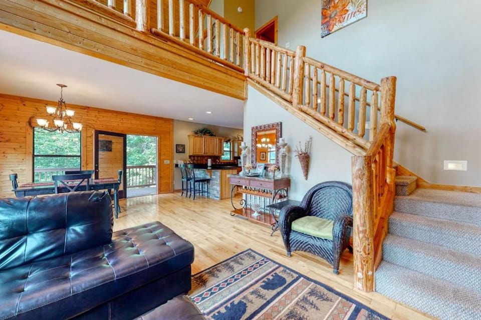 Red Roof Retreat House in White County
