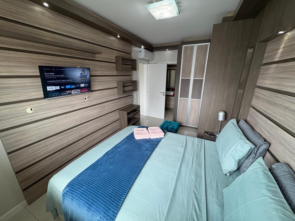 Bed, TV and multimedia, Photo of the whole room, Bedroom, Garden view, heating, wardrobe, air conditioner