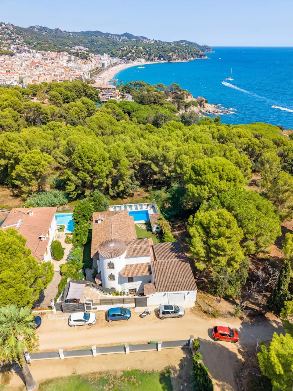 Villa Allyson Boutique Guesthouse Bed and Breakfast in Lloret de Mar