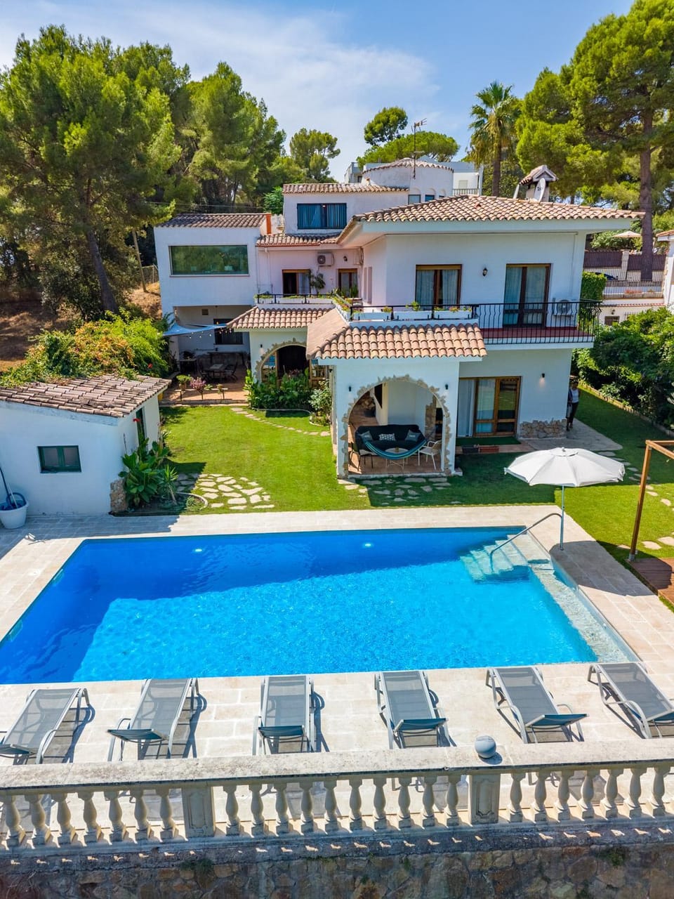 Villa Allyson Boutique Guesthouse Bed and Breakfast in Lloret de Mar