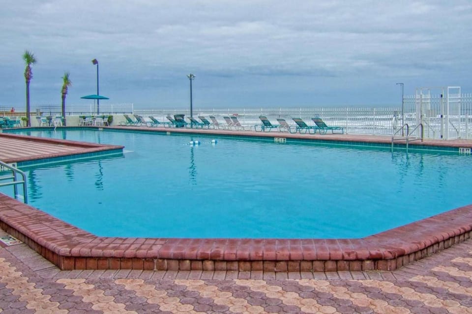 Harbour Beach Resort Unit #517 House in Florida