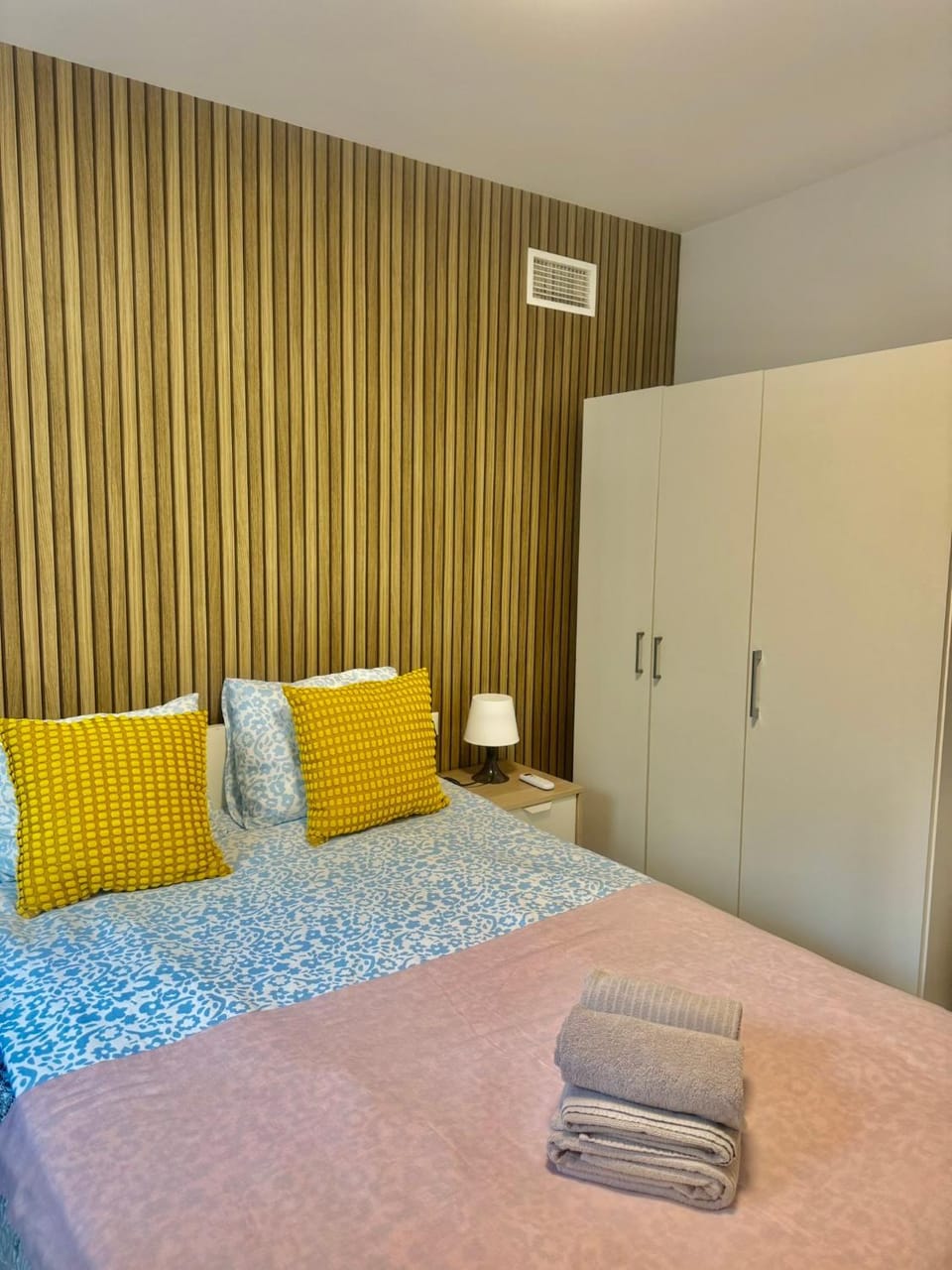 Petit Apartment Apartment in Badalona