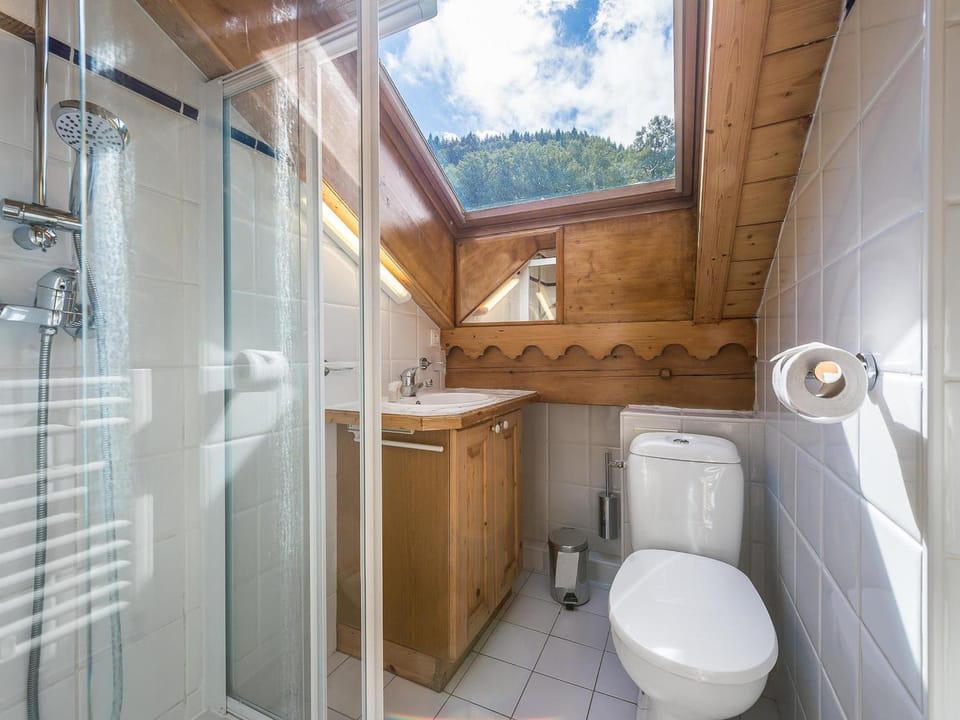 Appartement familial, proche des pistes, avec piscine et spa Apartment in Les Allues