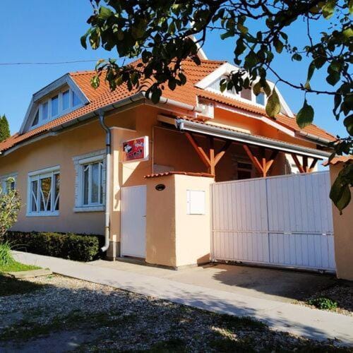 Property building, Street view