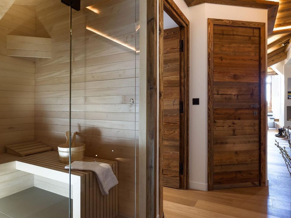 Magnifique appartement contemporain à Courchevel 1850, 3 chambres, sauna, parking Apartment in Saint-Bon-Tarentaise