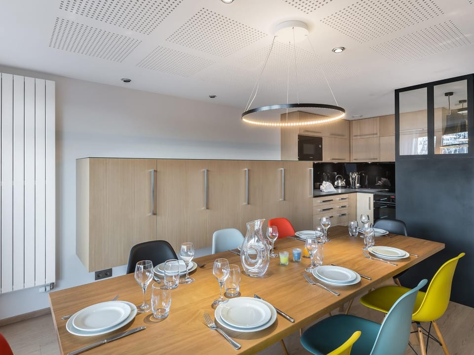 Appartement rénové 3 chambres, Courchevel 1850, avec balcon et parking - FR-1-564-59 Apartment in Saint-Bon-Tarentaise