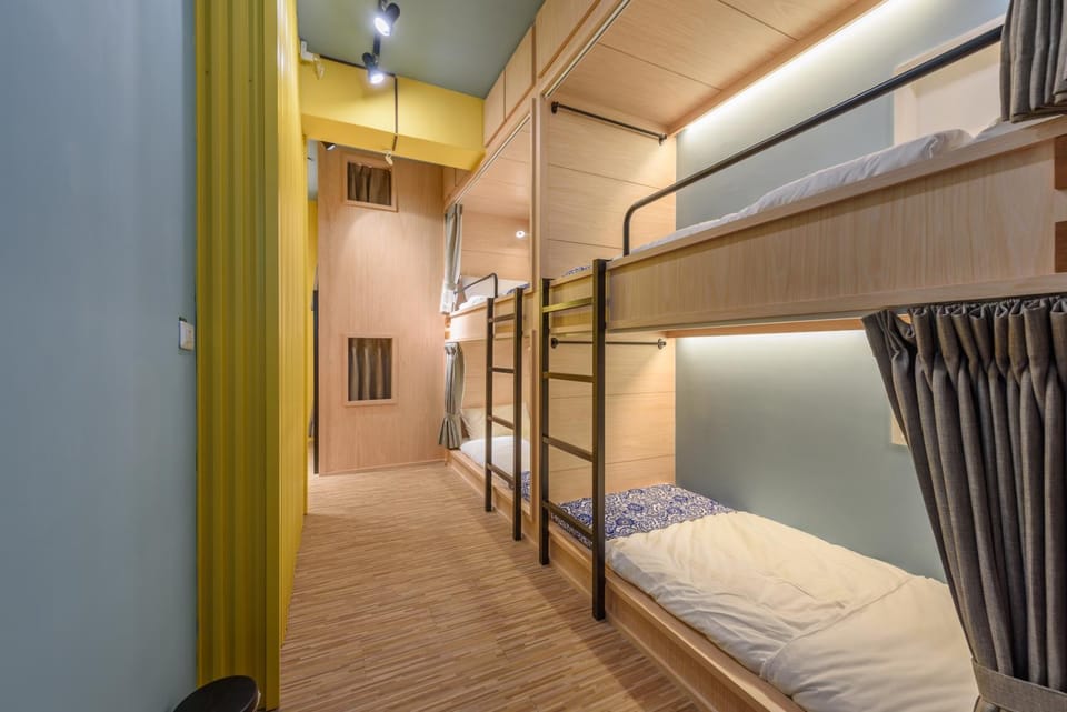 bunk bed