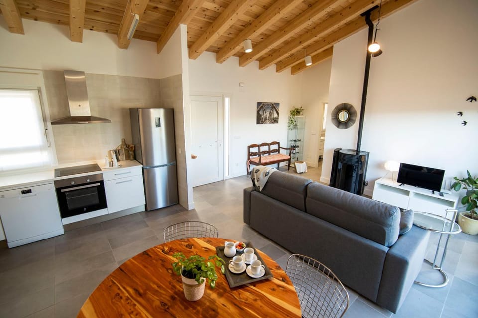 Kitchen or kitchenette, Living room, kitchen