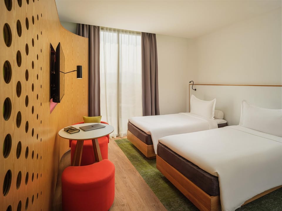 Bed, View (from property/room), Photo of the whole room, Bedroom, City view
