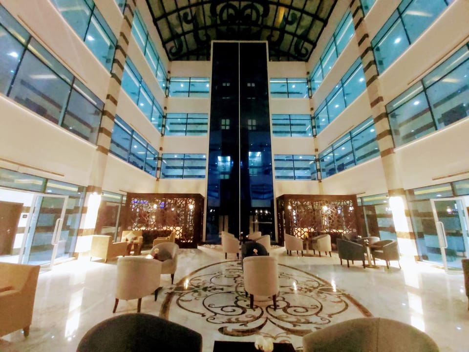 Lounge or bar