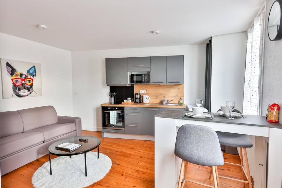 Kitchen or kitchenette, Living room, Dining area