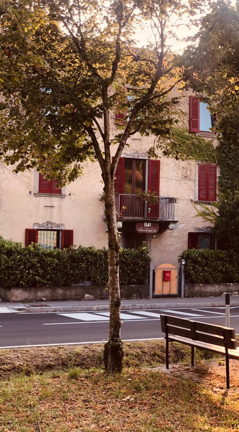 B&B I COLLI DI BERGAMO ALTA Bed and Breakfast in Bergamo