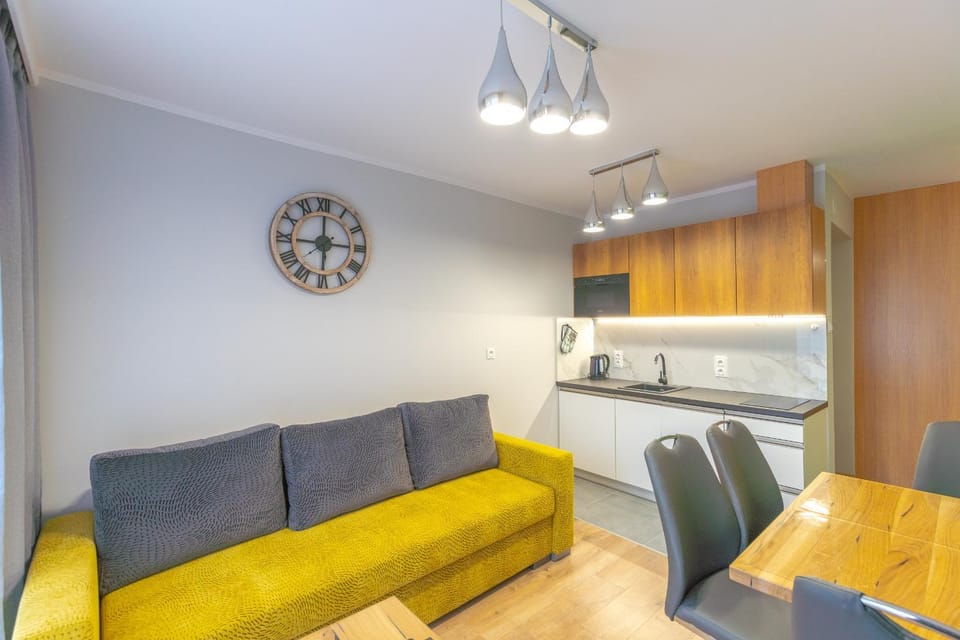 Kitchen or kitchenette, Living room, Seating area, pet friendly