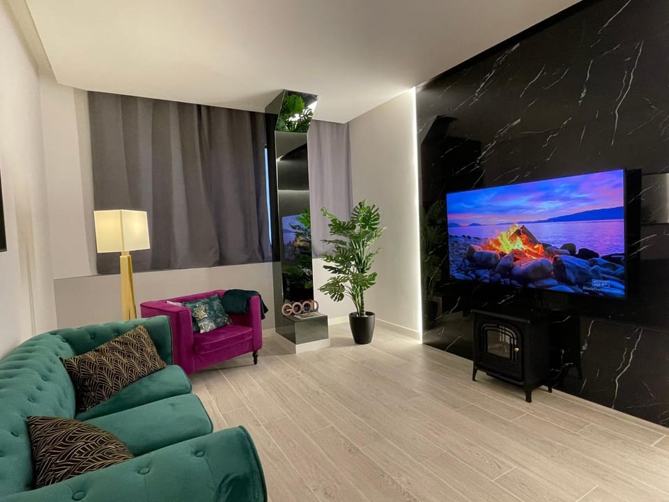 MiluiSuites Loft and Spa Catedral. Apartment in Santander