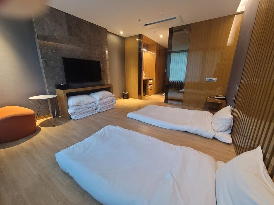 Traum Valley Hotel - formerly jeongseon intoraon hotel Hotel in South Korea