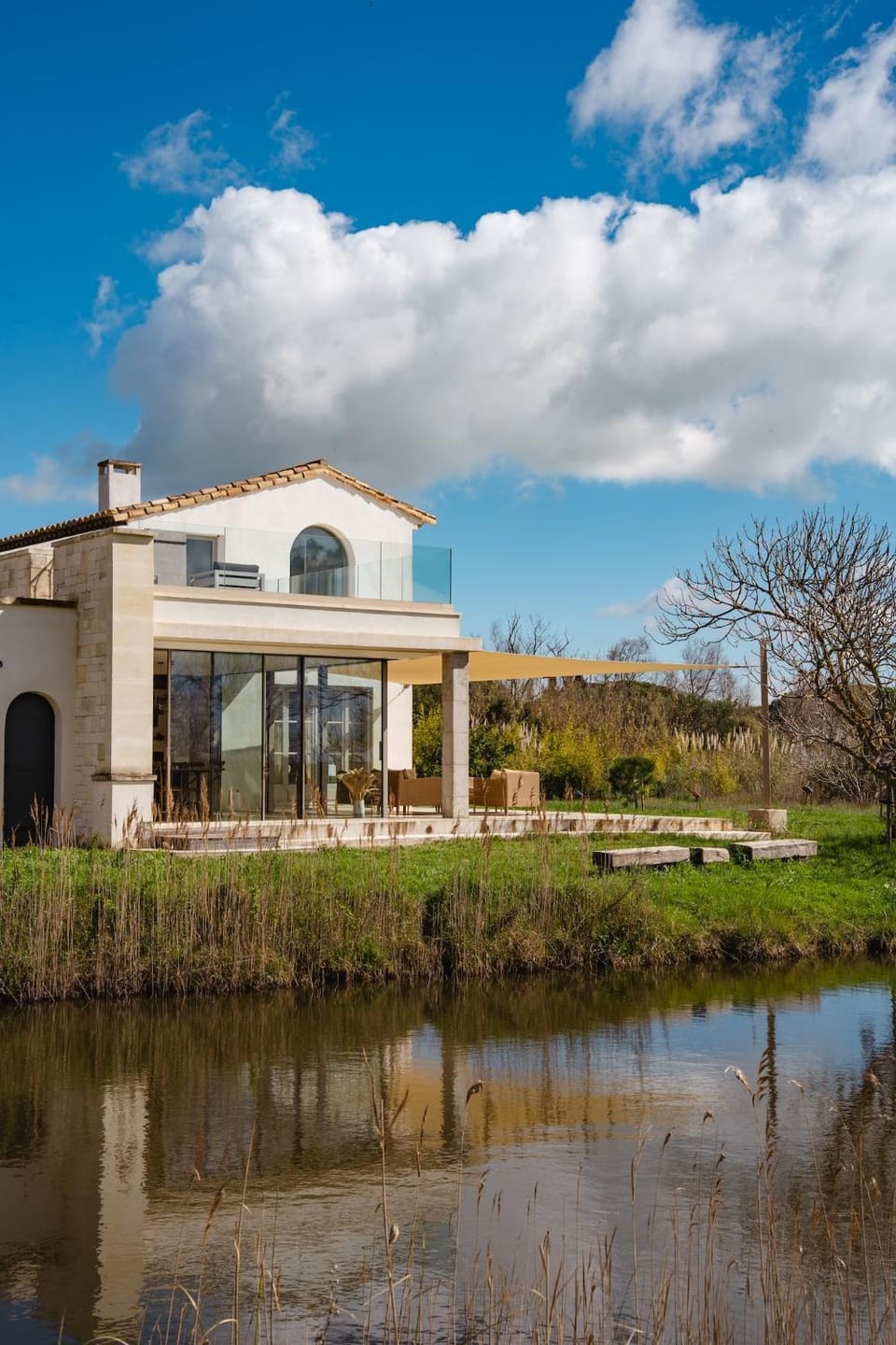 Property building, Spring, Day, Natural landscape, Lake view