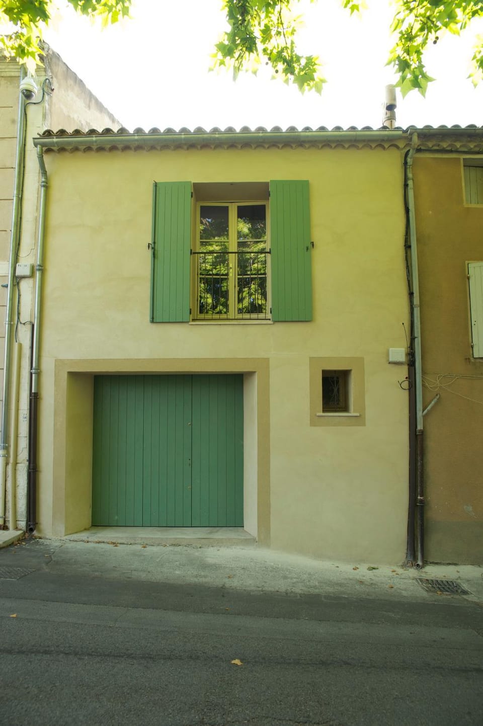 Facade/entrance
