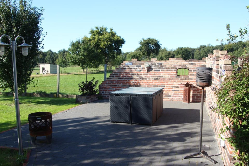 BBQ facilities, Garden