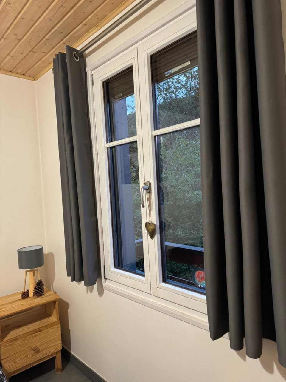 Bedroom, Garden view