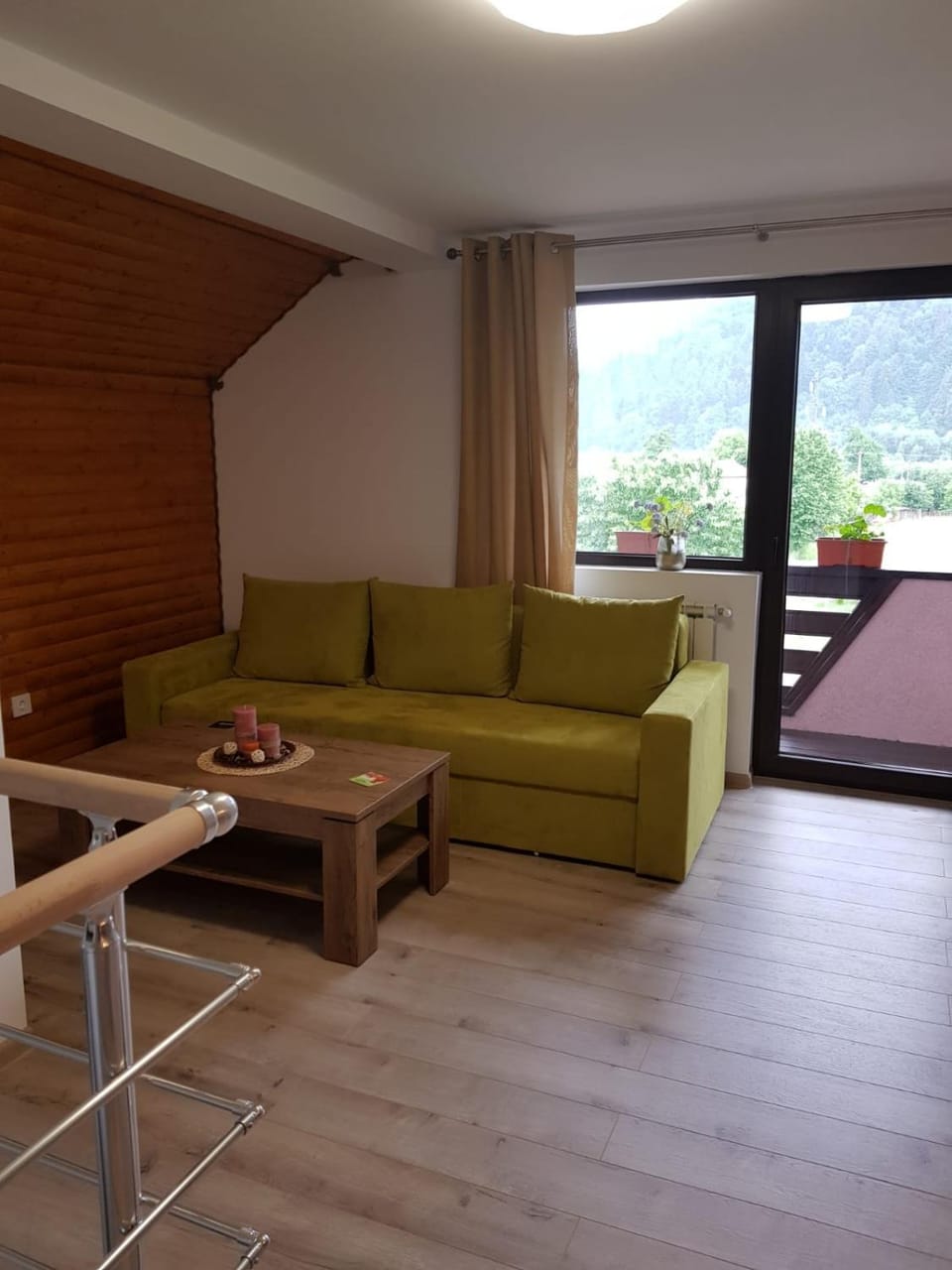 Casa Alesia Bucovina Bed and Breakfast in Romania
