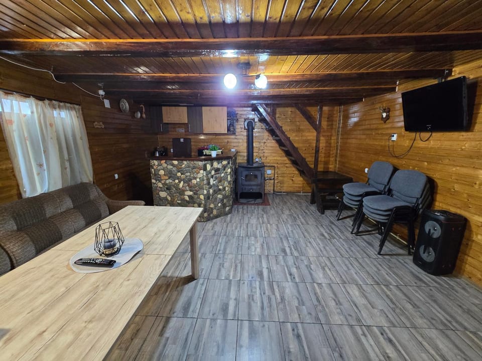 Cabana Soarelui - Valisoara Nature lodge in Romania