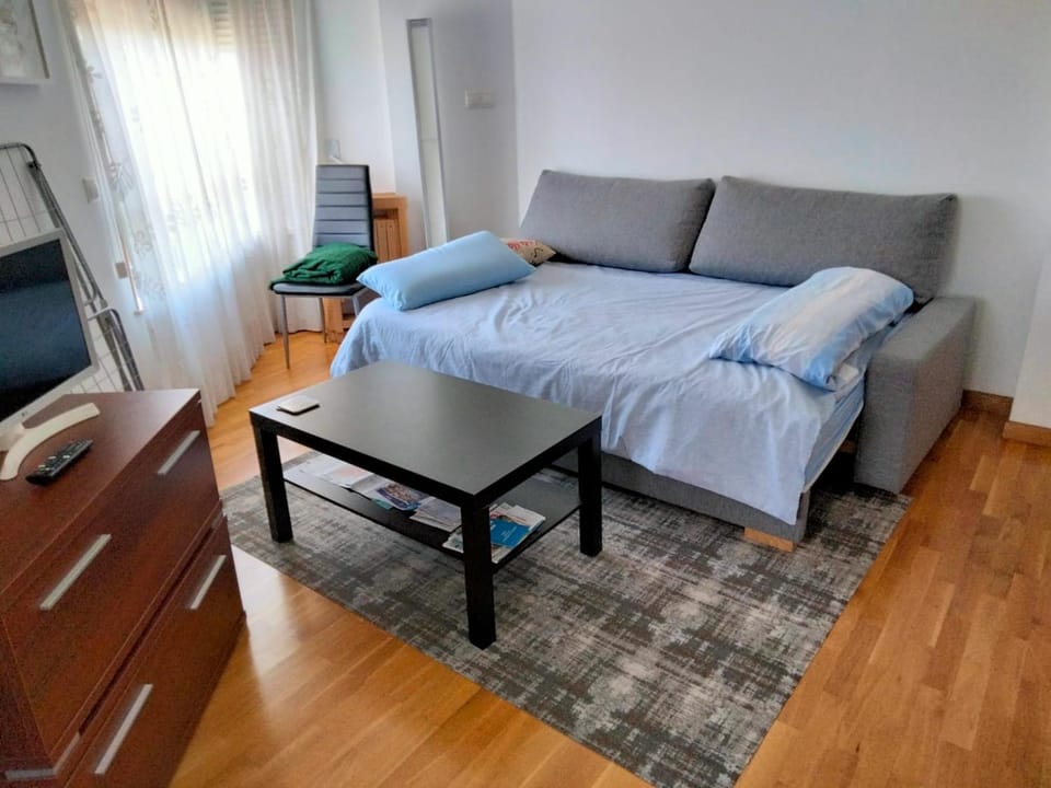 Piso con piscina en Sada Apartment in Galicia