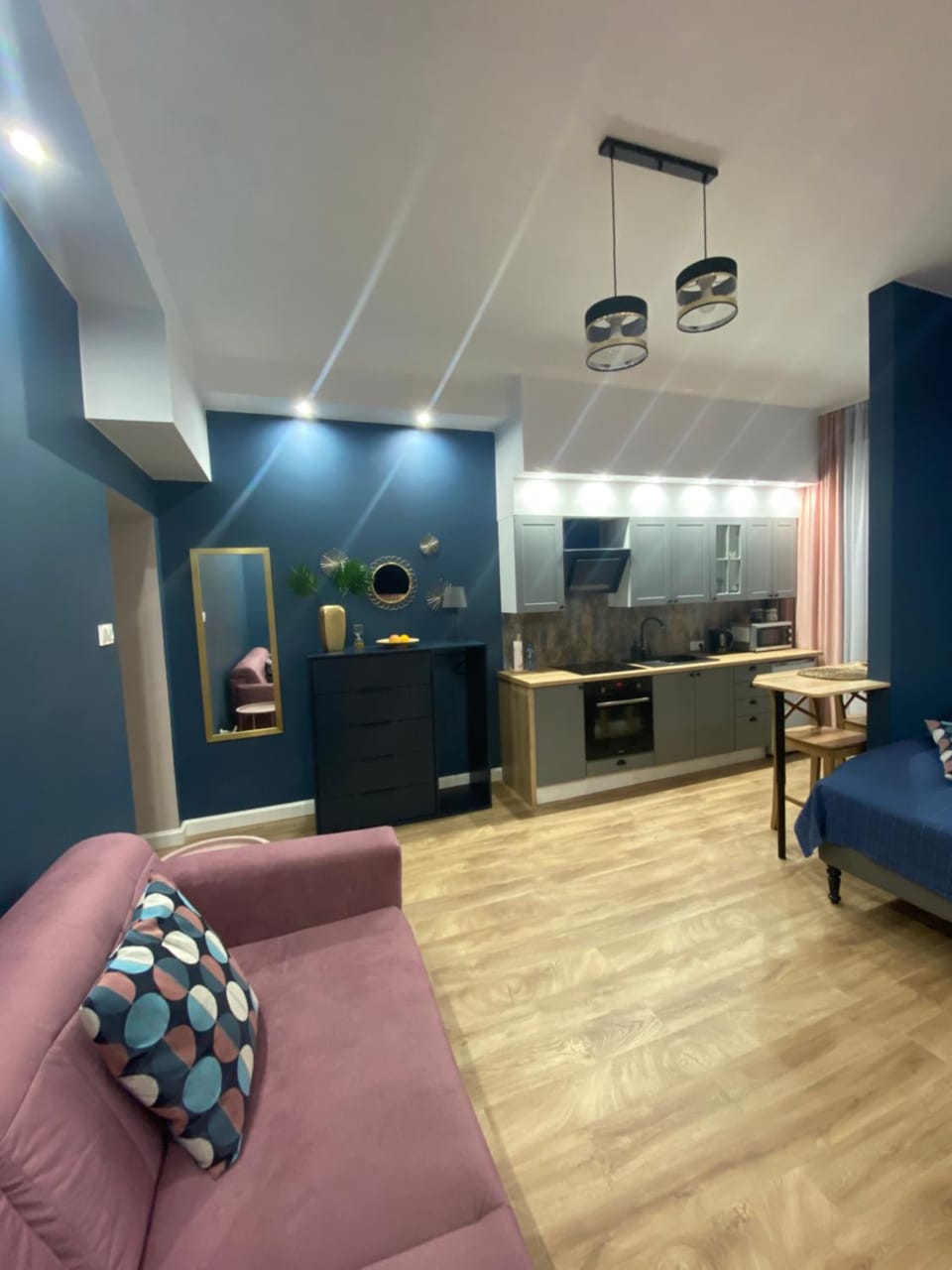 Kitchen or kitchenette, Living room