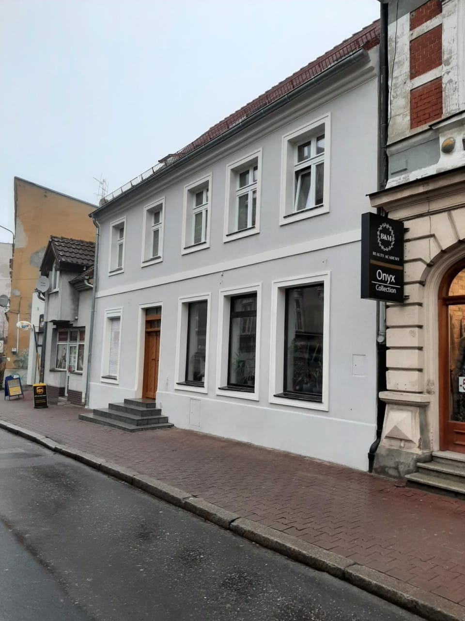 Property building, Facade/entrance