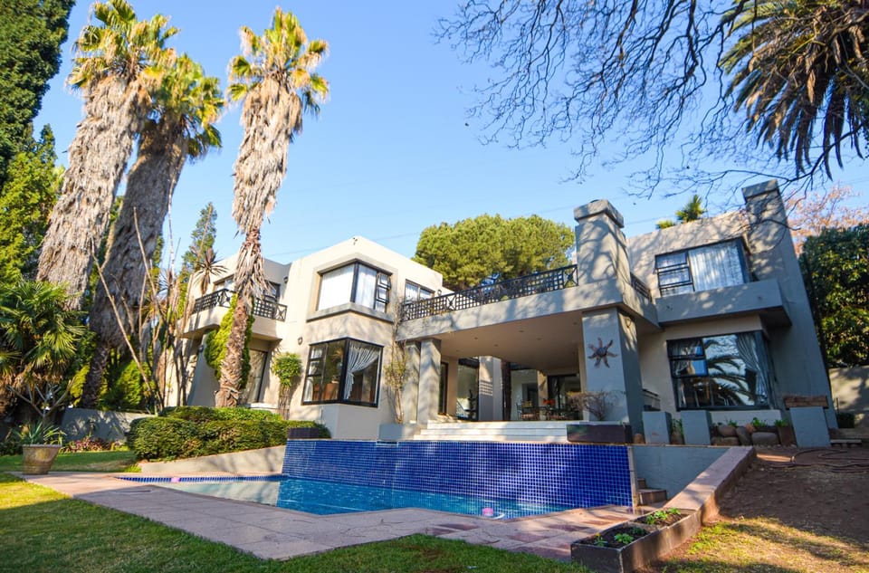 112 on Kloof Villa Bed and Breakfast in Gauteng