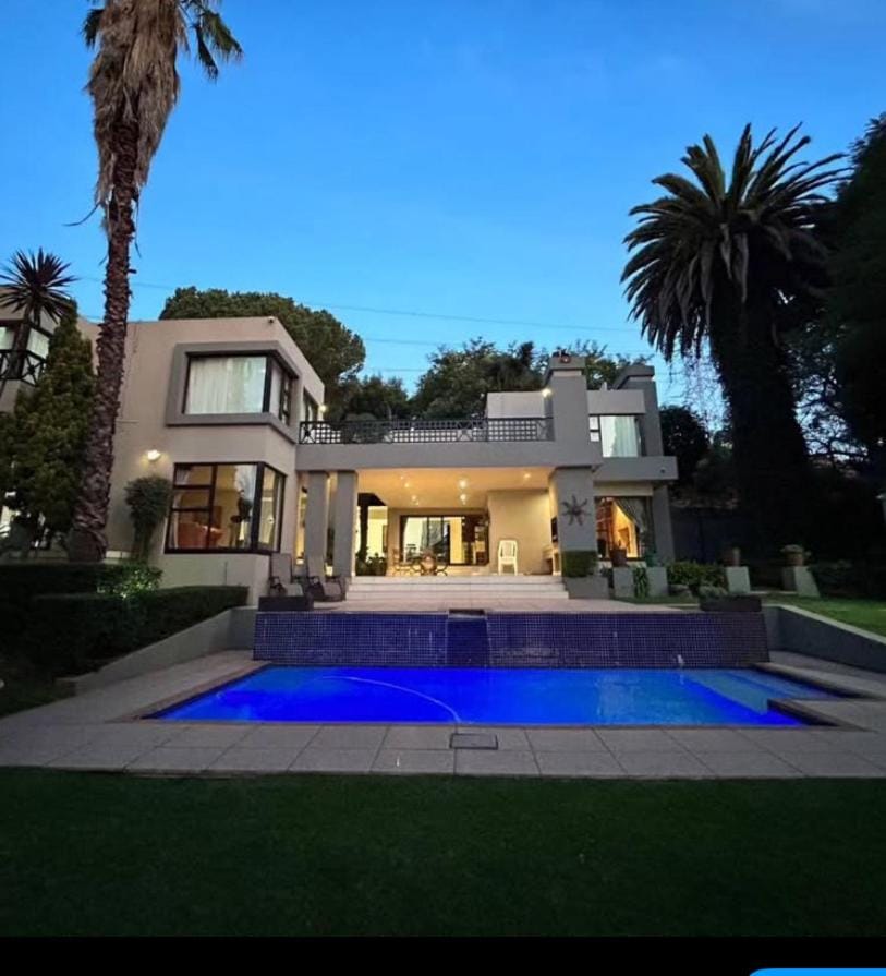 112 on Kloof Villa Bed and Breakfast in Gauteng
