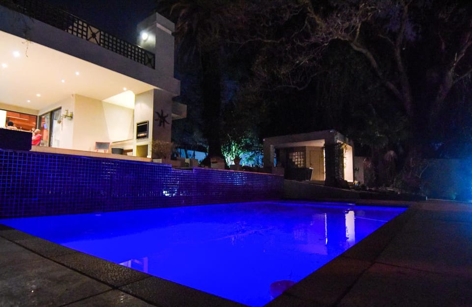 Swimming pool, Swimming pool