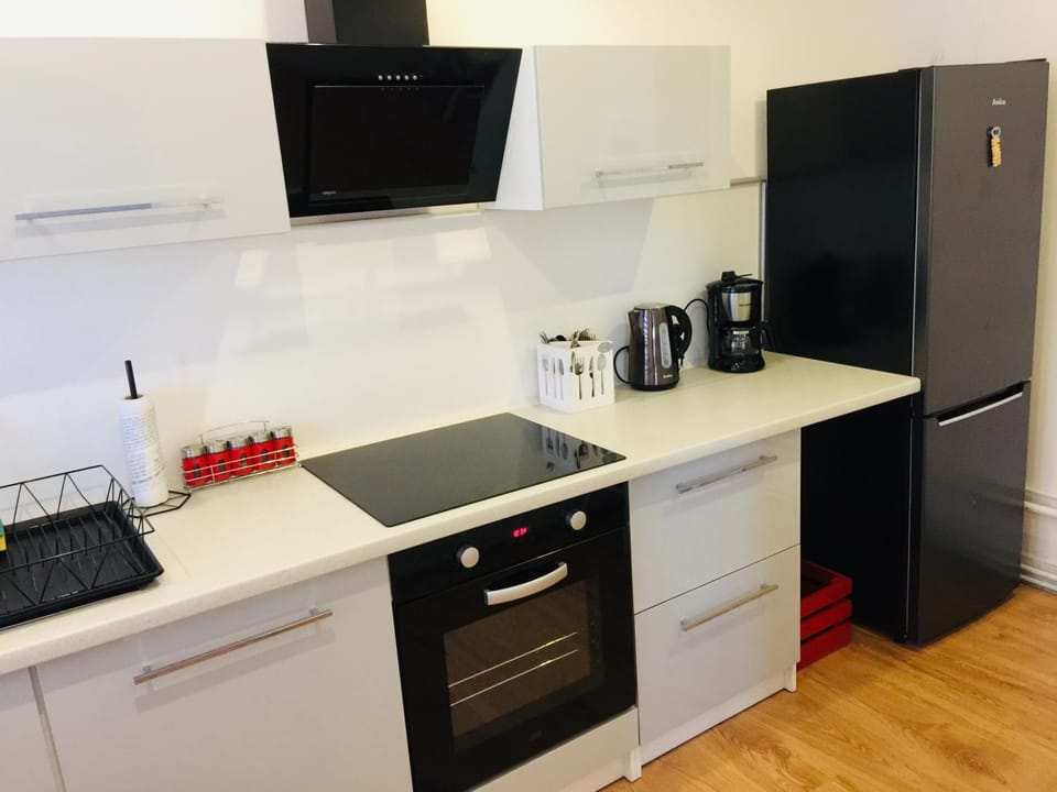 Coffee/tea facilities, Kitchen or kitchenette